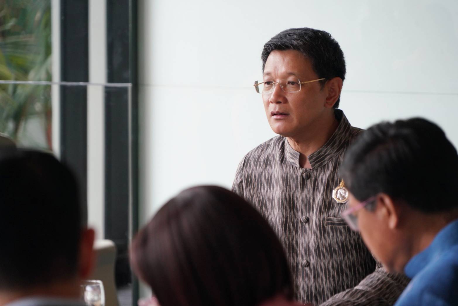 อธิบดี พช. สร้างขวัญกำลังใจในการประชุมมอบนโยบายแก่คณะผู้บริหารกรมการพัฒนาชุมชน และพัฒนาการจังหวัดในพื้นที่ภาคตะวันออกเฉียงเหนือ มุ่งขับเคลื่อนภารกิจสำคัญกรมการพัฒนาชุมชนให้เกิดประสิทธิผลสูงสุด